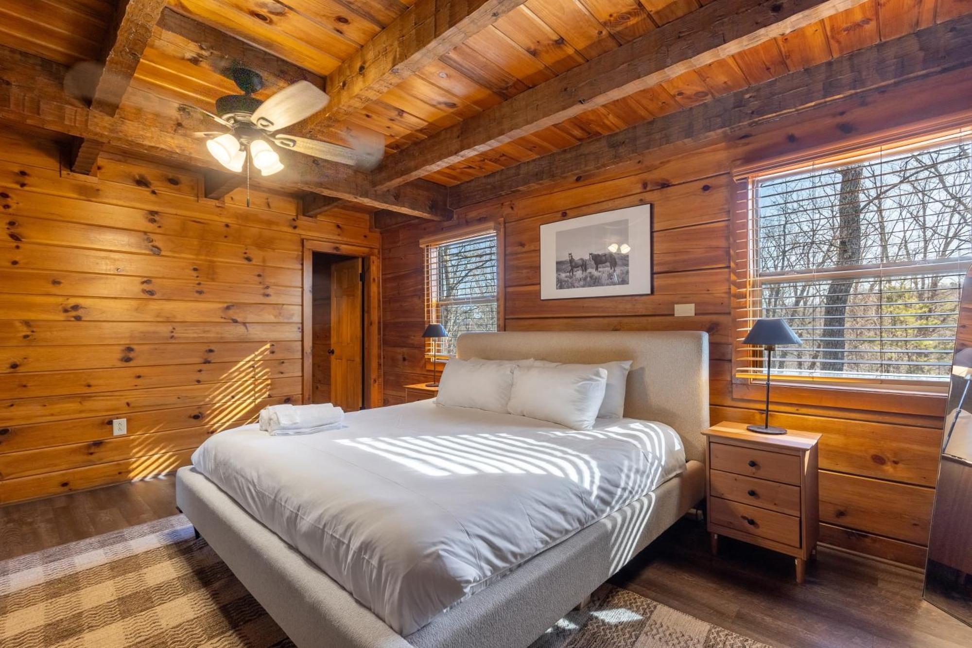 Dudley II By Avantstay Comfortable Cabin W Hot Tub Views Pigeon Forge Exterior photo