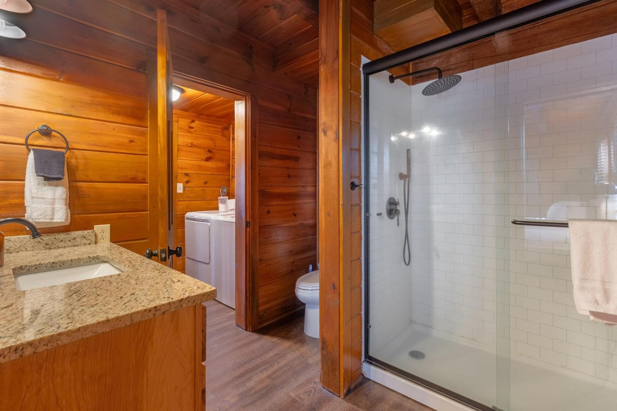 Dudley II By Avantstay Comfortable Cabin W Hot Tub Views Pigeon Forge Exterior photo