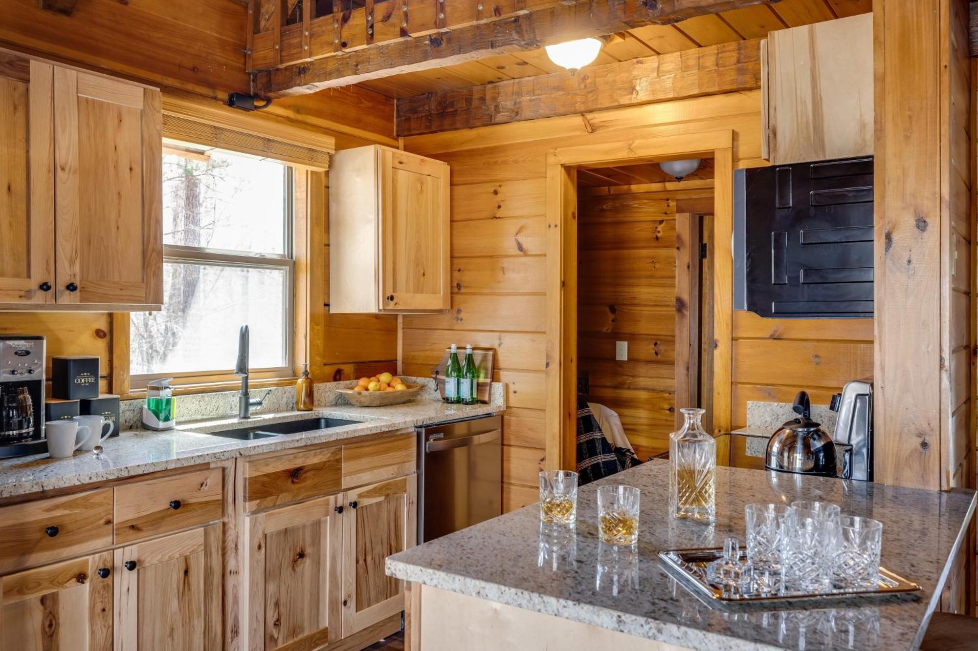 Dudley II By Avantstay Comfortable Cabin W Hot Tub Views Pigeon Forge Exterior photo